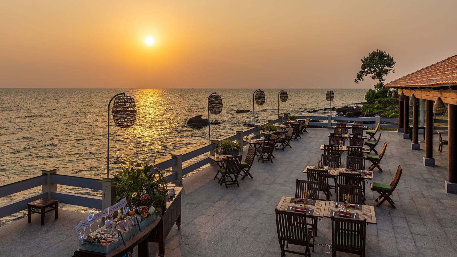 restaurants-sunset-restaurant
