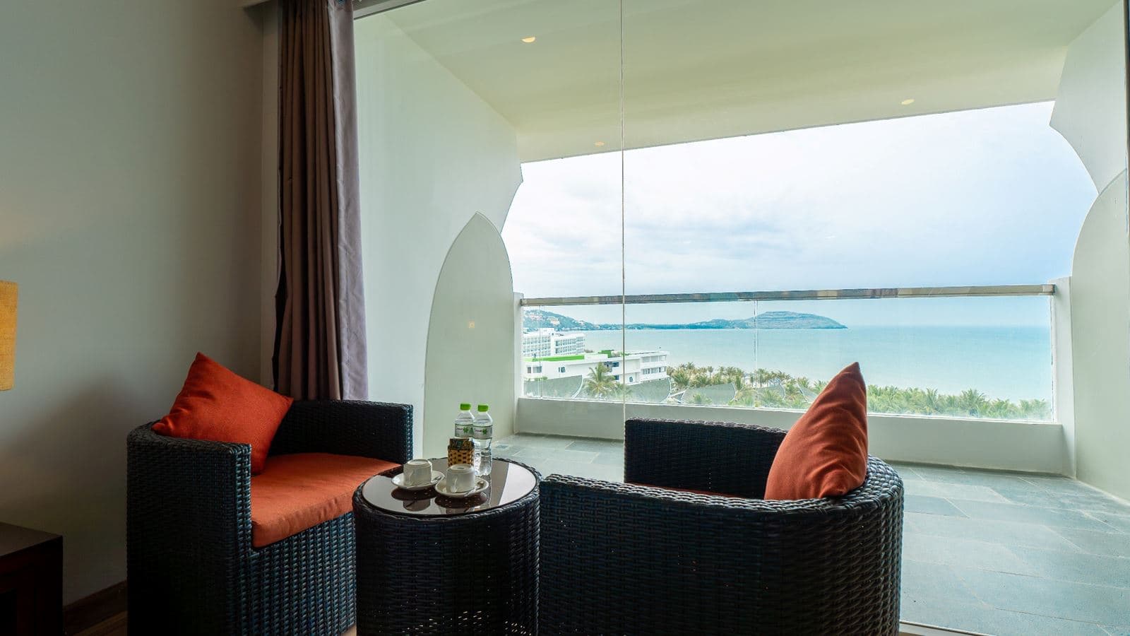 rooms-premier-ocean-view