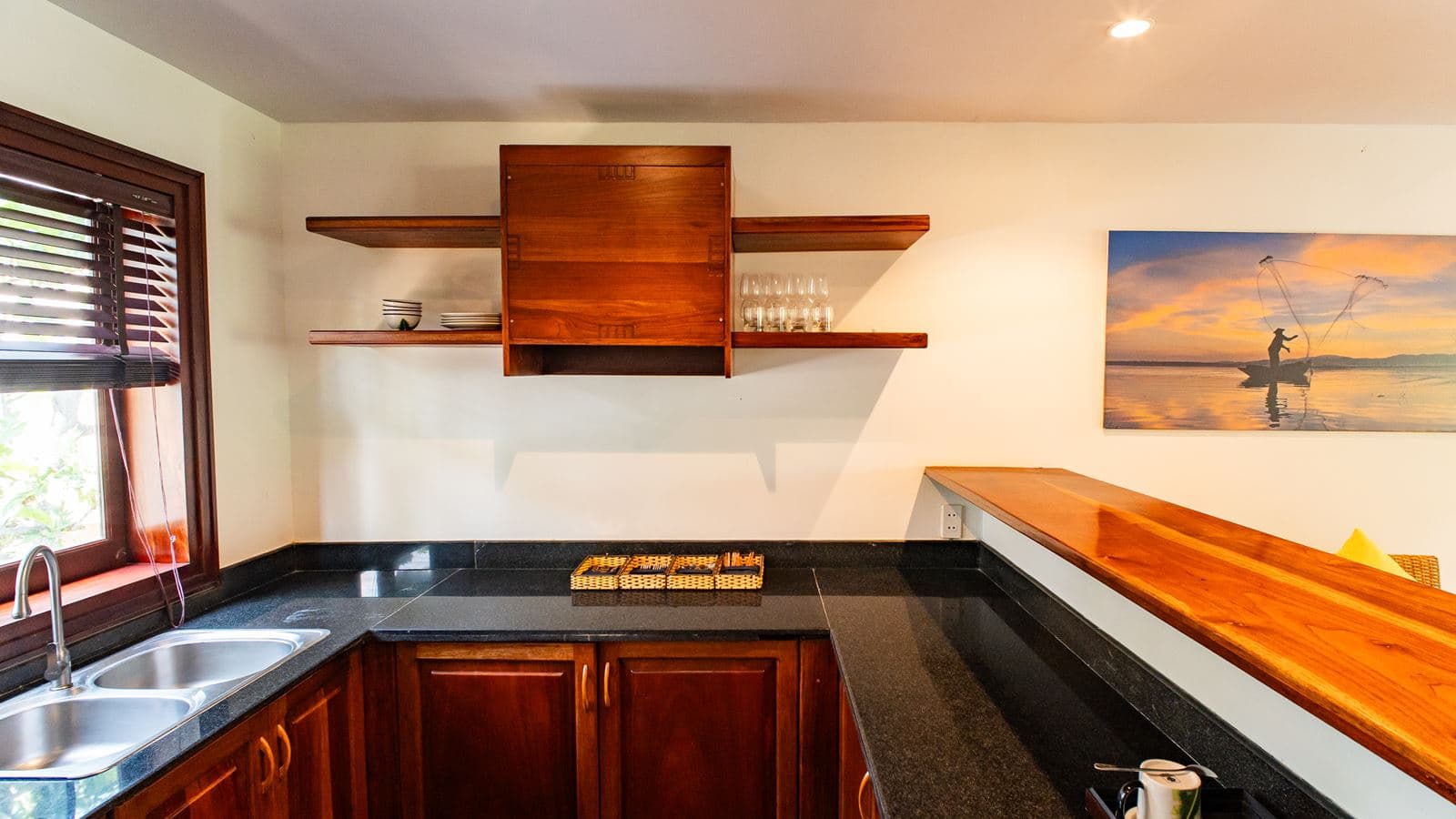 rooms-seaview-suite