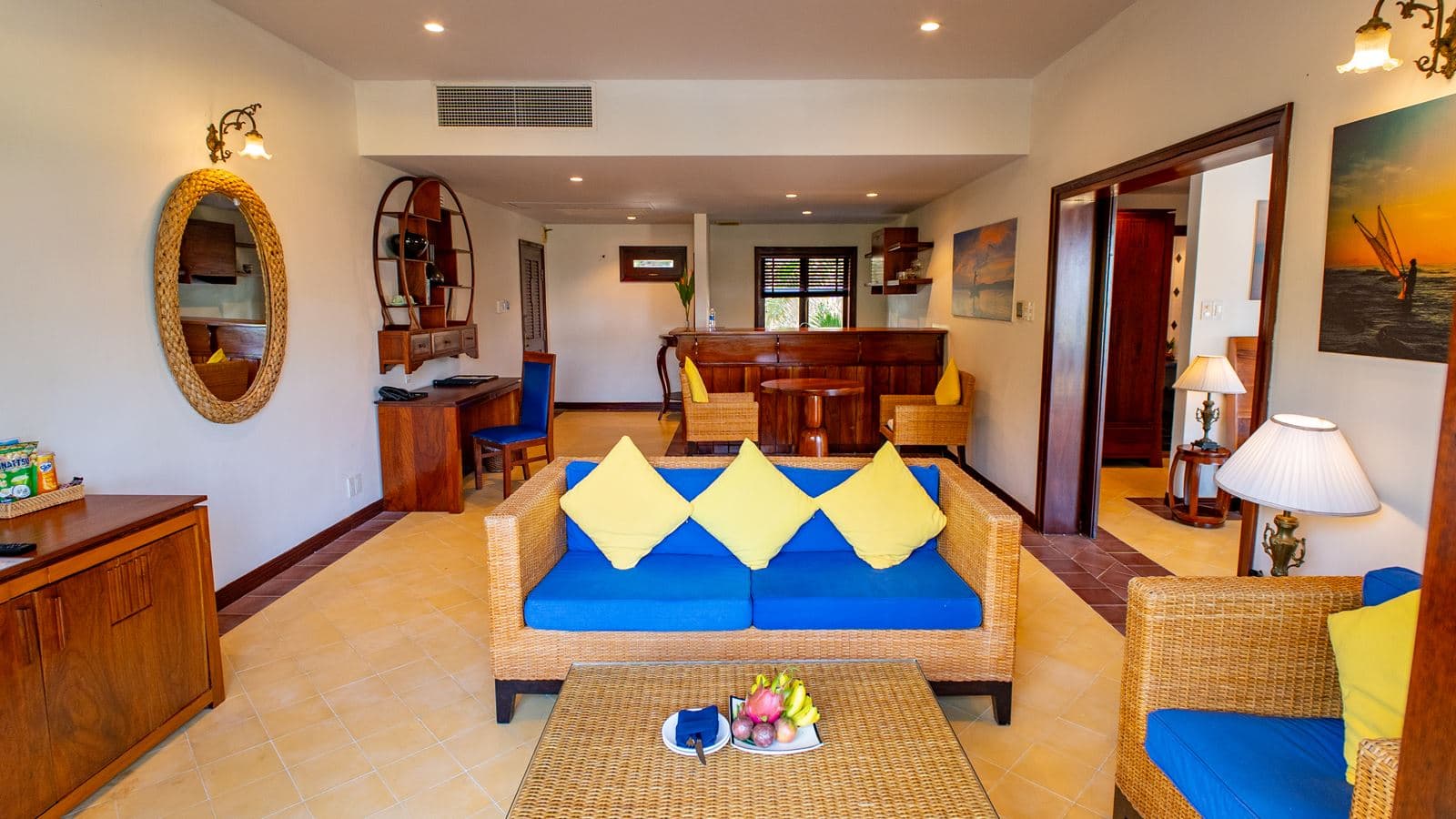rooms-seaview-suite