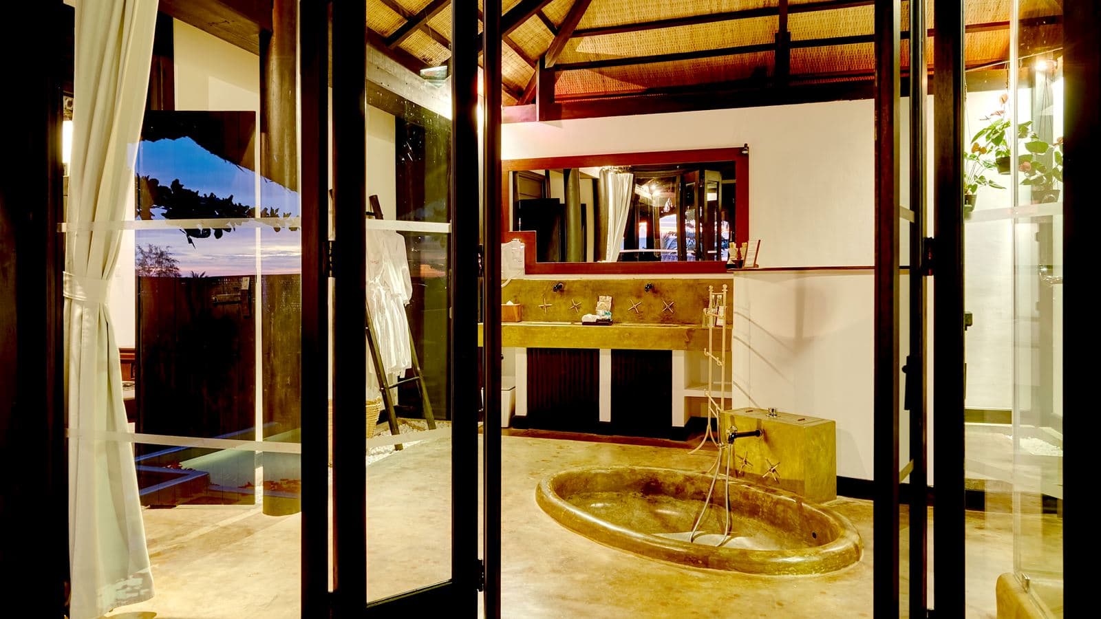 rooms-jacuzzi-villa