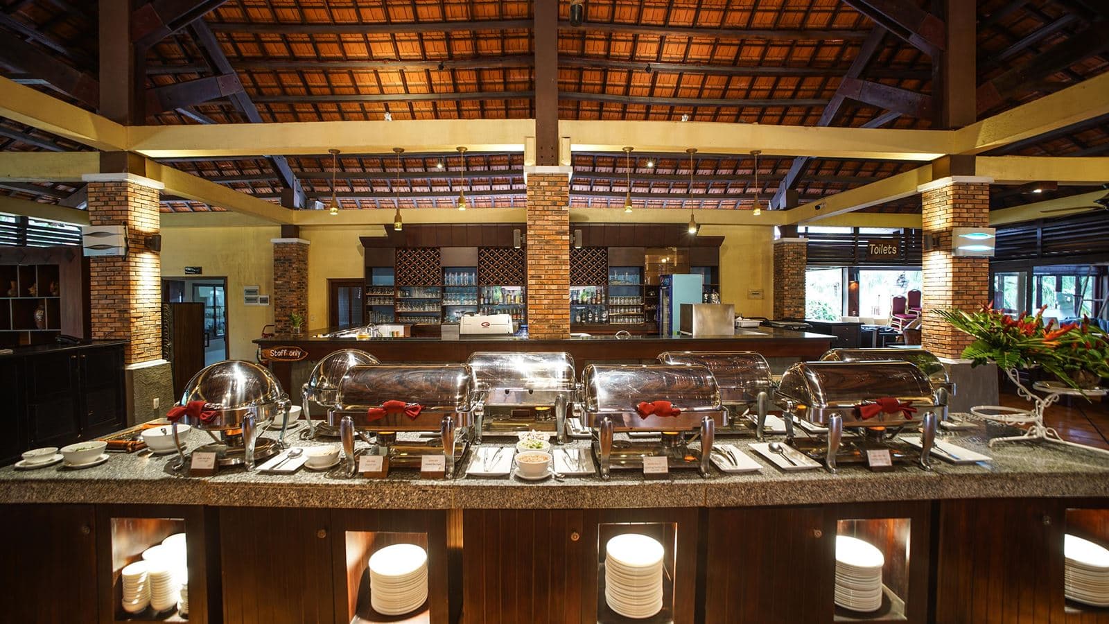 restaurants-cafe-blue-lagoon