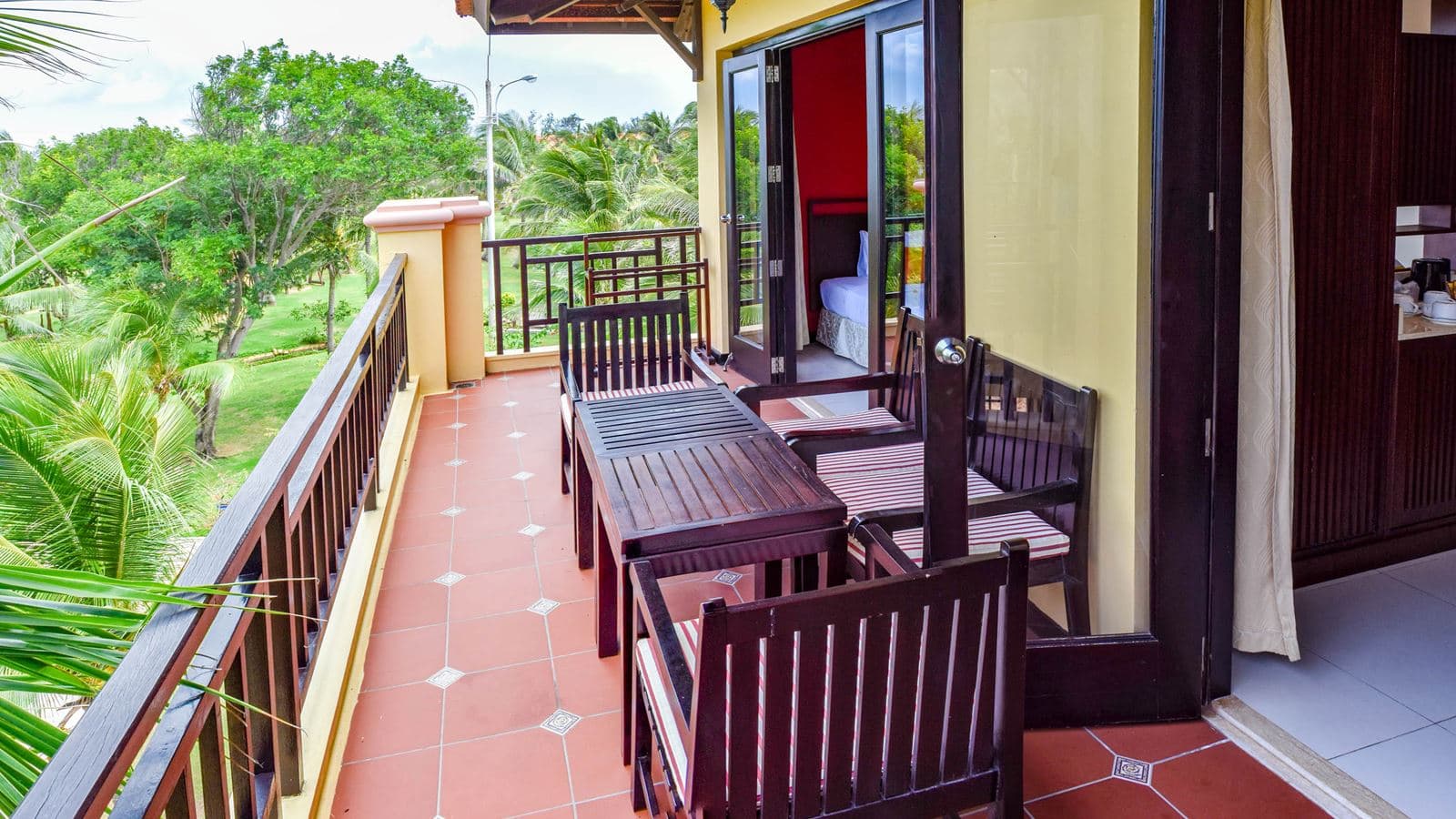 rooms-signature-suite-child-without-extra-bed