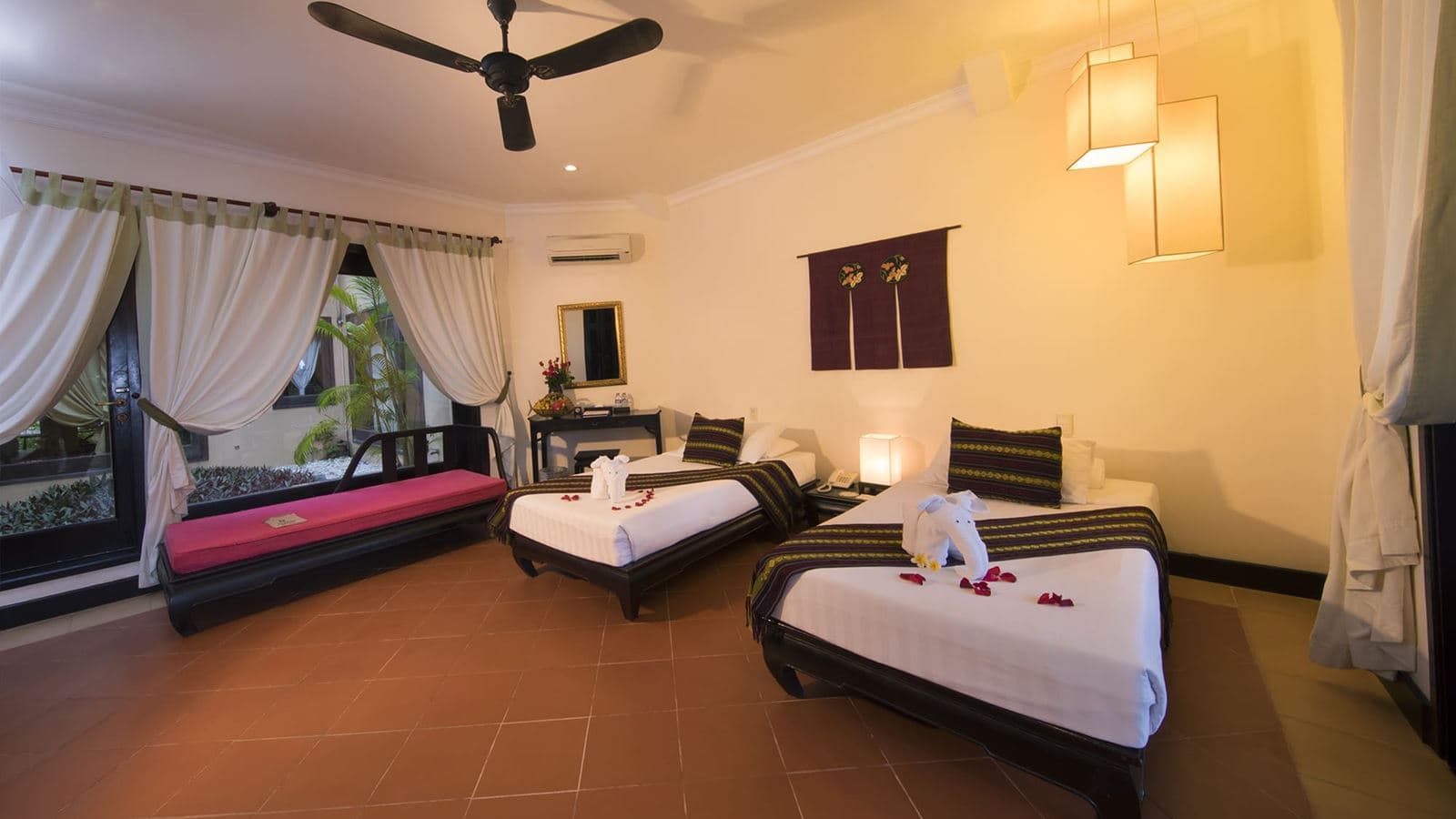 rooms-bungalow-pool-view-with-terrace-child-without-extra-bed