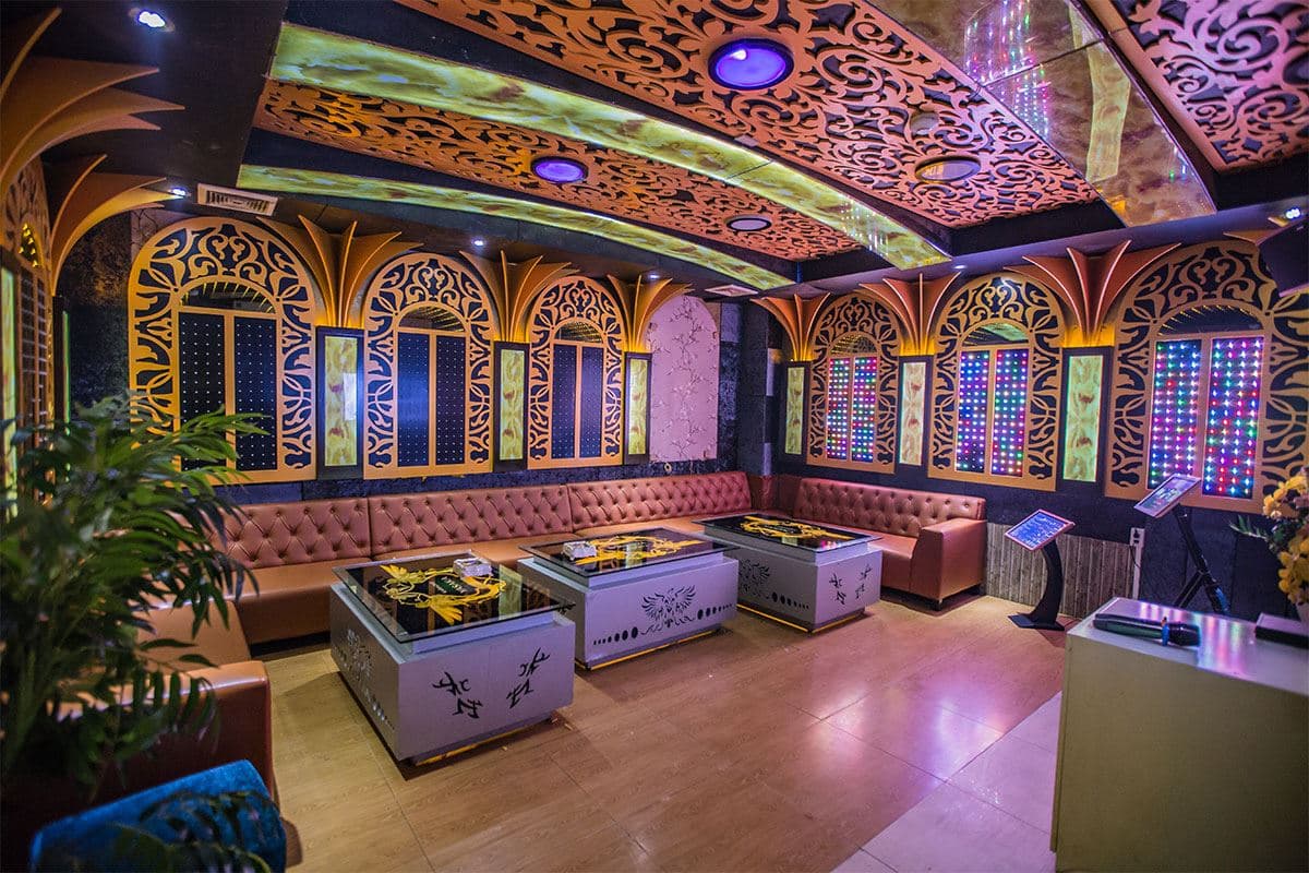 bars-yasaka-club