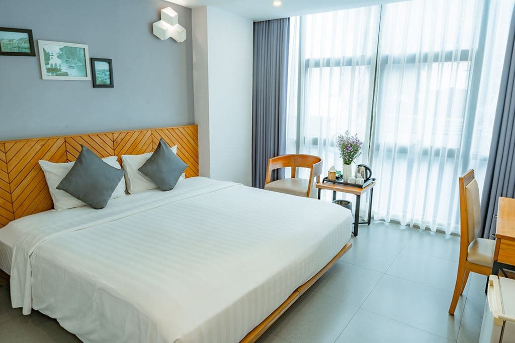 rooms-superior-city-view