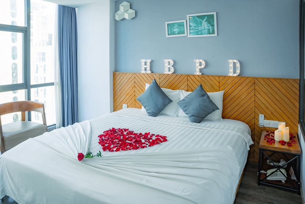 rooms-deluxe-partial-sea-view