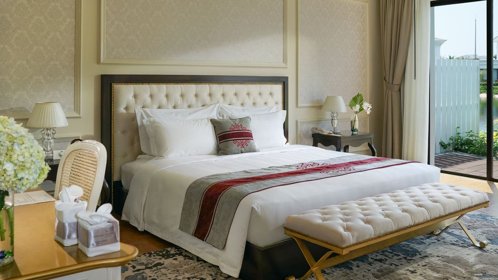 rooms-3bedroom-villa-garden-view