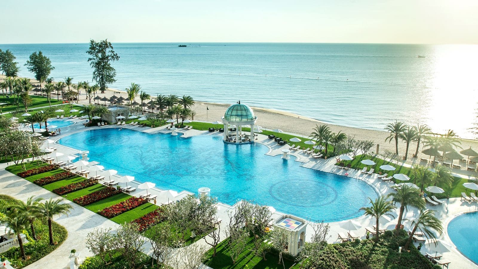 pools-outdoor-pool
