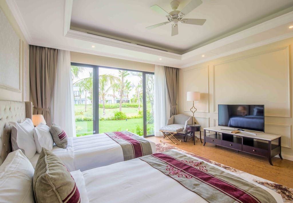 rooms-4bedroom-villa-garden-view