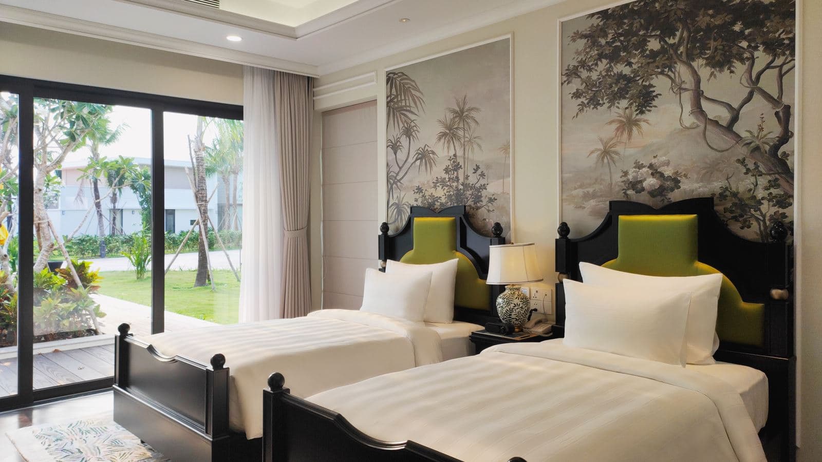 rooms-02-bedroom-garden-view-villa-with-private-pool