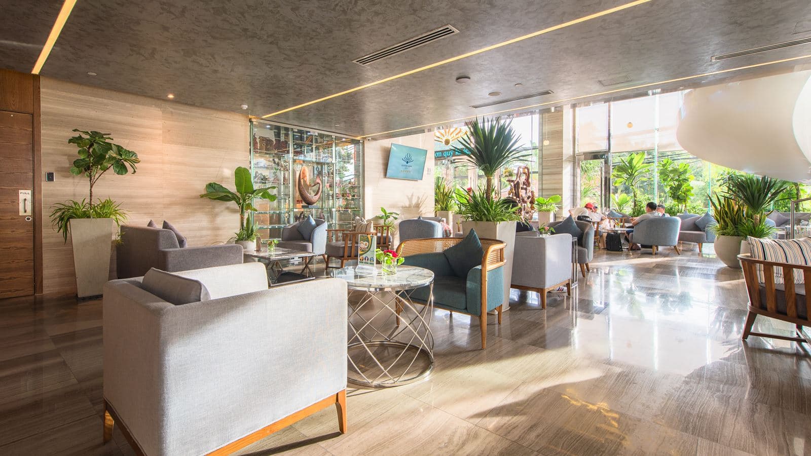 bars-lobby-bar