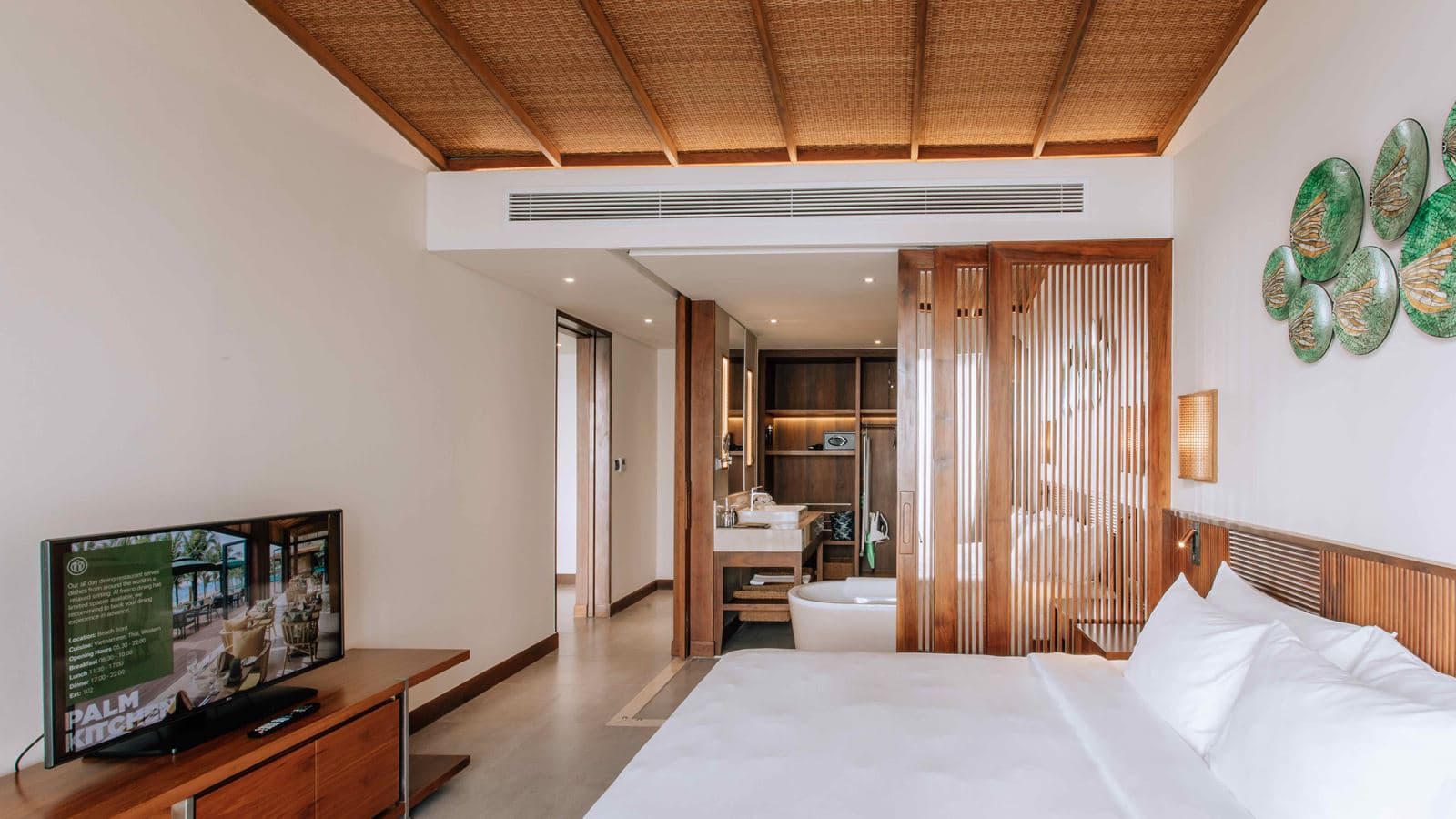 rooms-executive-suite-with-balcony