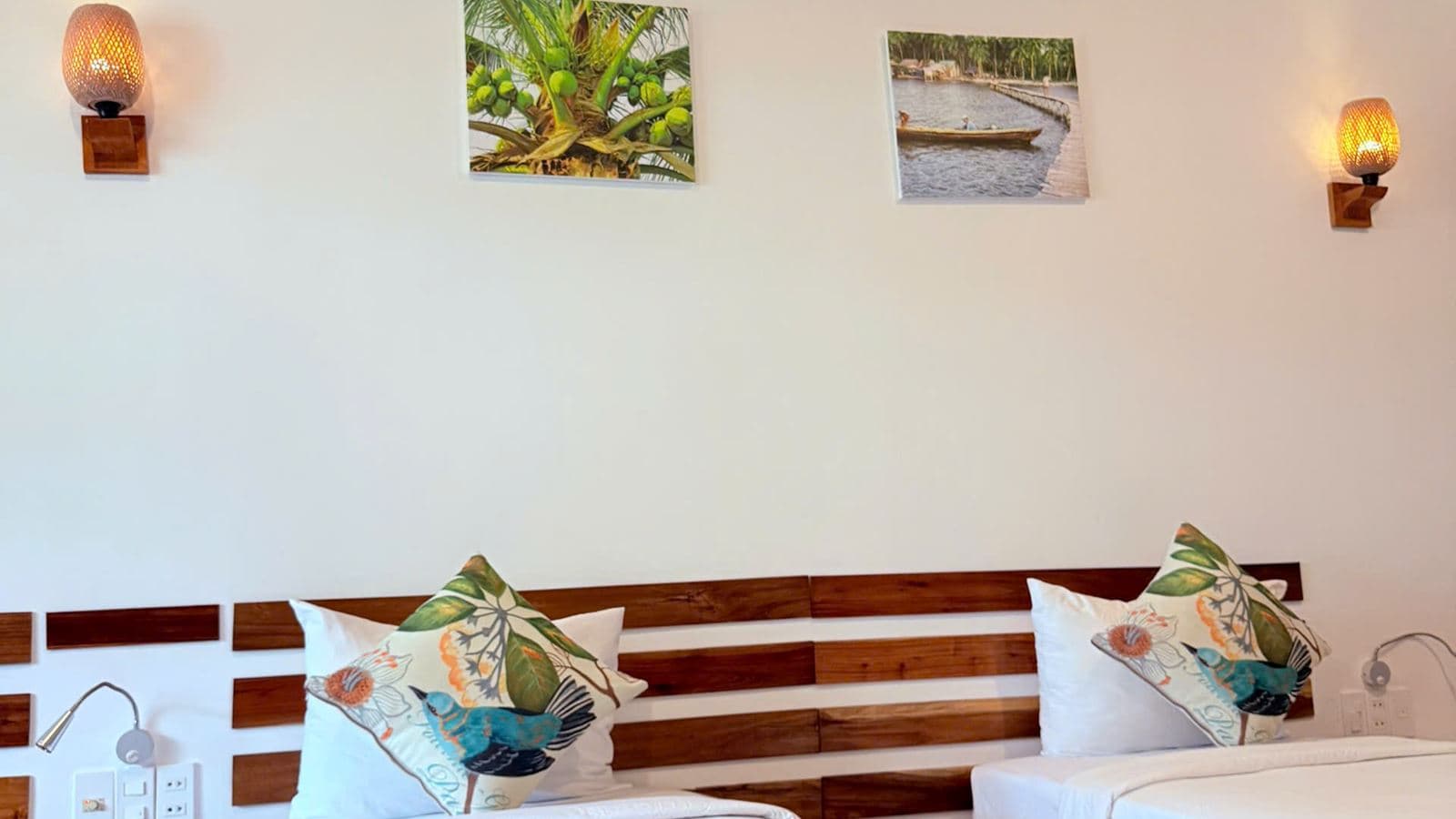 rooms-superior-room