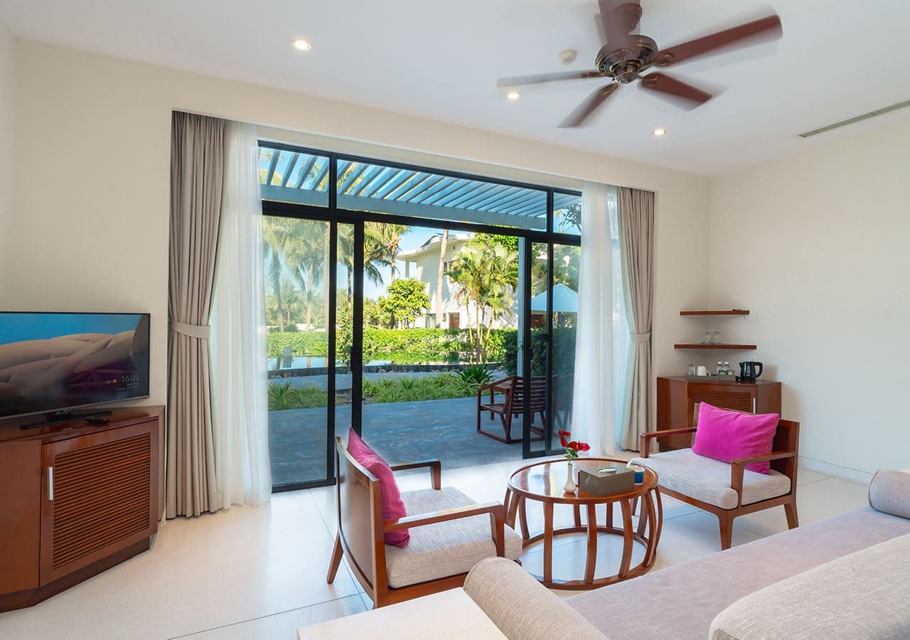 rooms-terrace-pool-suite