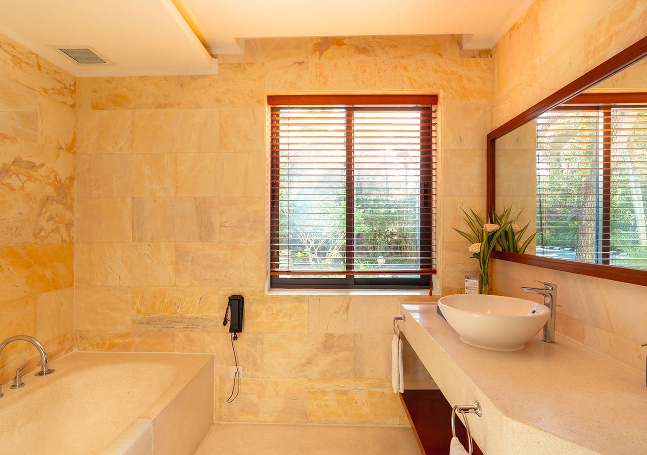 rooms-terrace-pool-suite