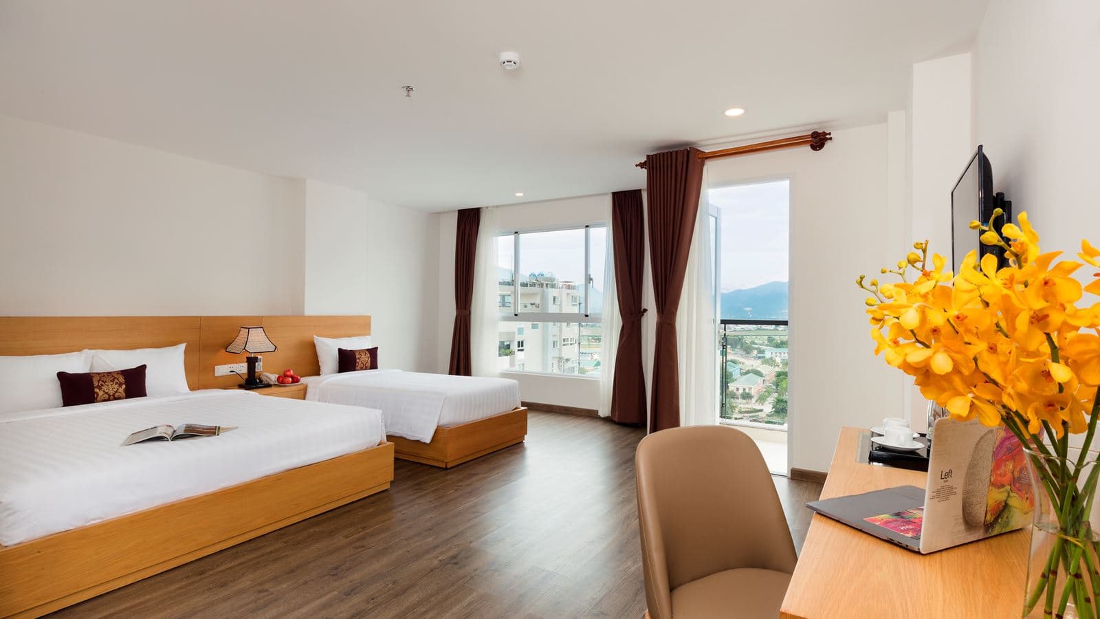 rooms-family-room