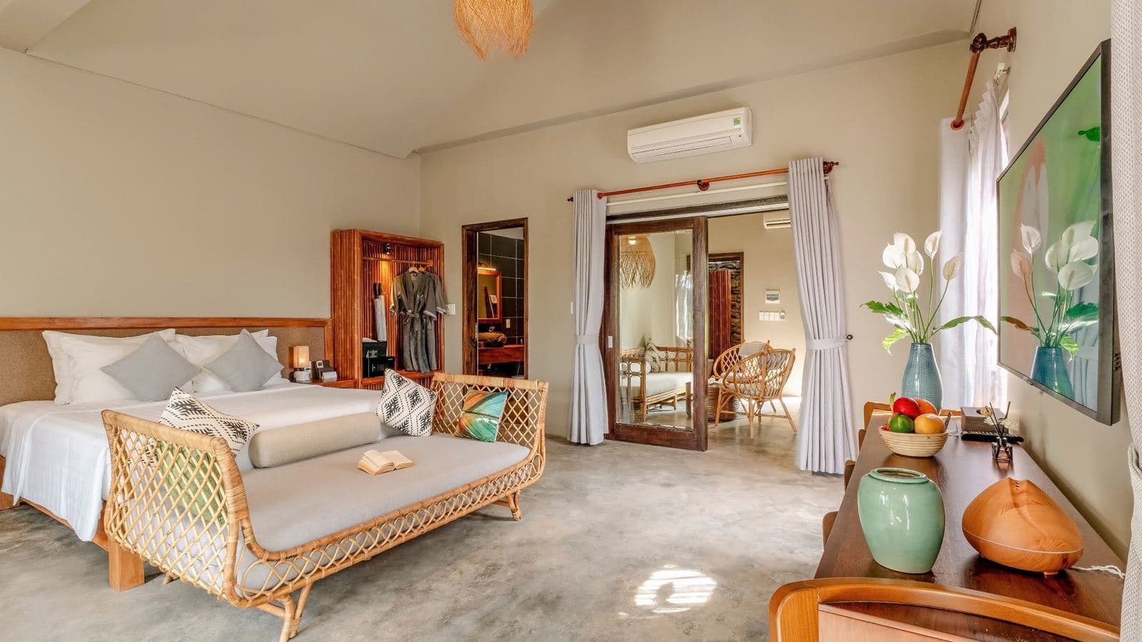 rooms-m-house