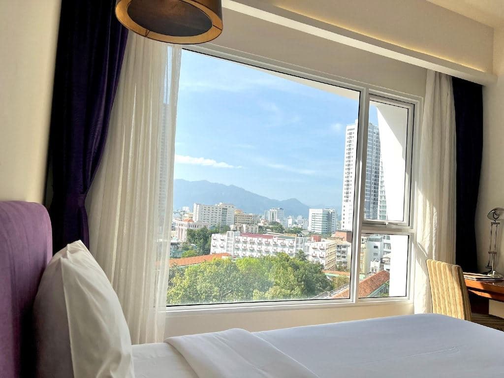 rooms-superior-city-view-child-without-extra-bed