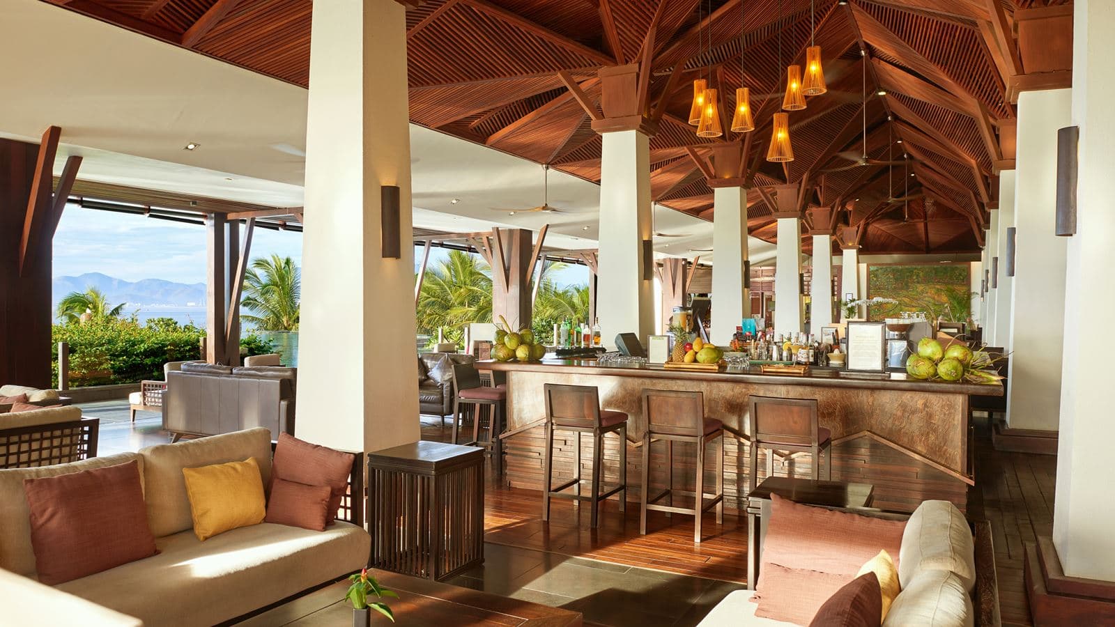 bars-lobby-bar