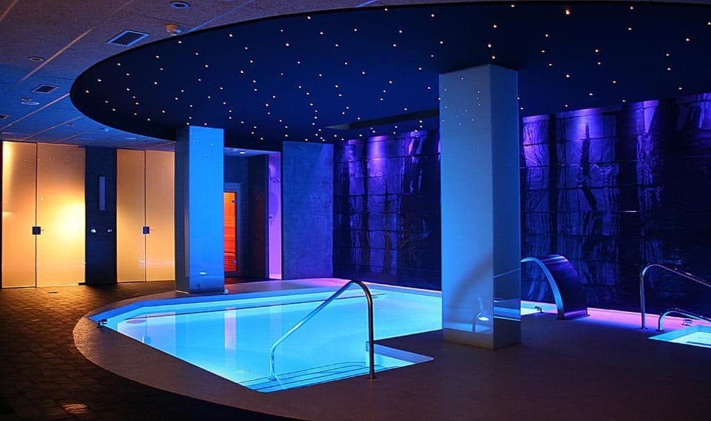 pools-indoor-pool