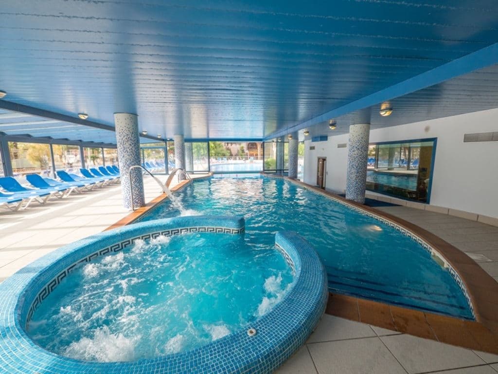 pools-indoor-pool