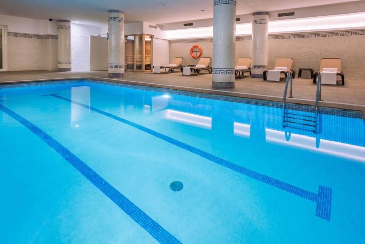 pools-indoor-pool