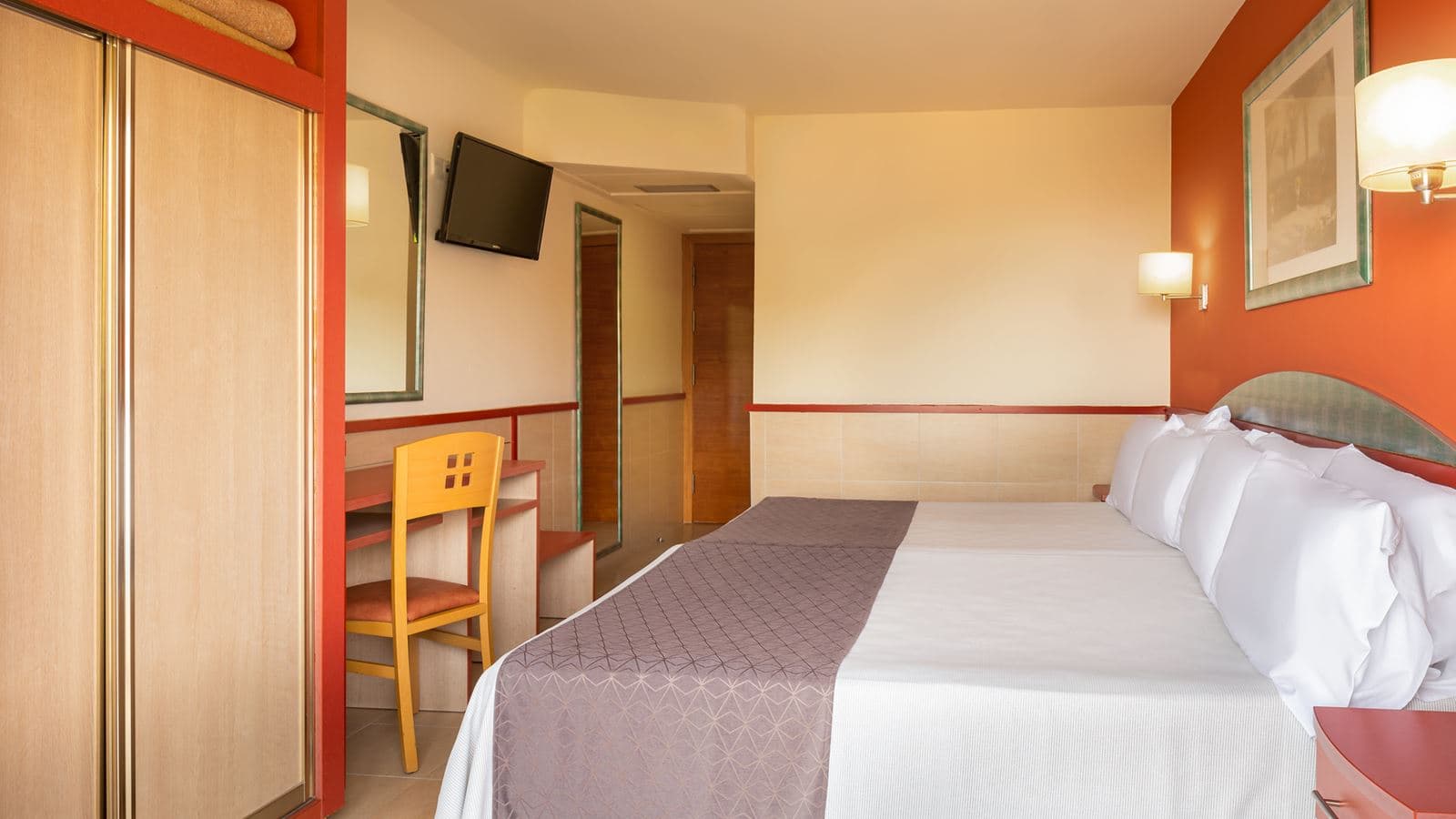 rooms-single-room