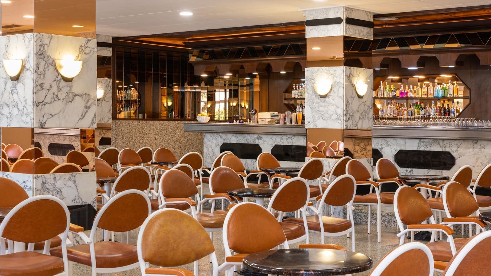bars-lobby-bar