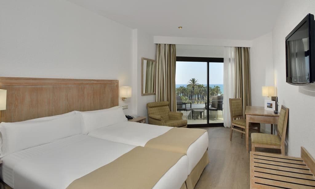 rooms-double-deluxe-sea-view-balcony-or-terrace