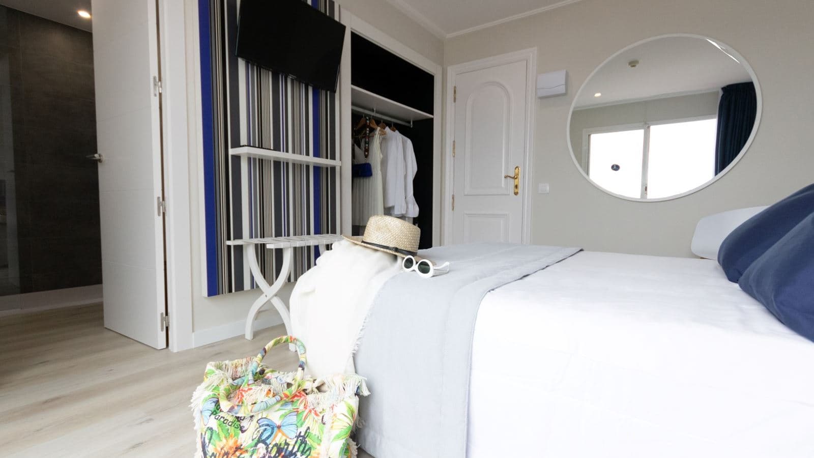 rooms-room-triple