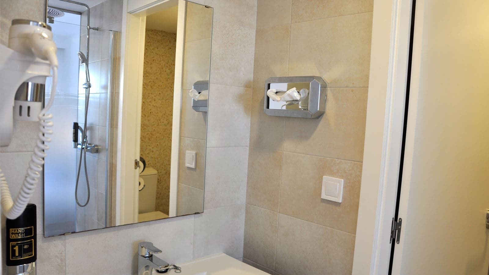 rooms-double-without-balcony
