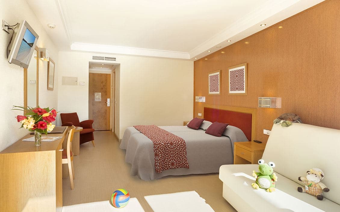 rooms-family-room