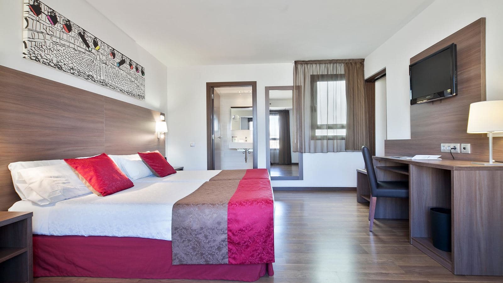 rooms-superior-room