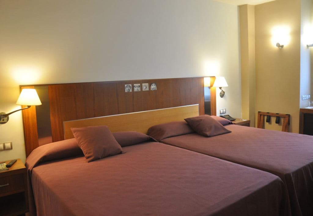 rooms-room-family