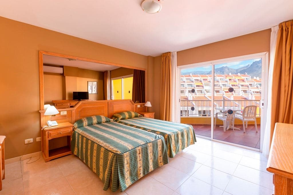 rooms-studio-standard-balcony-or-terrace