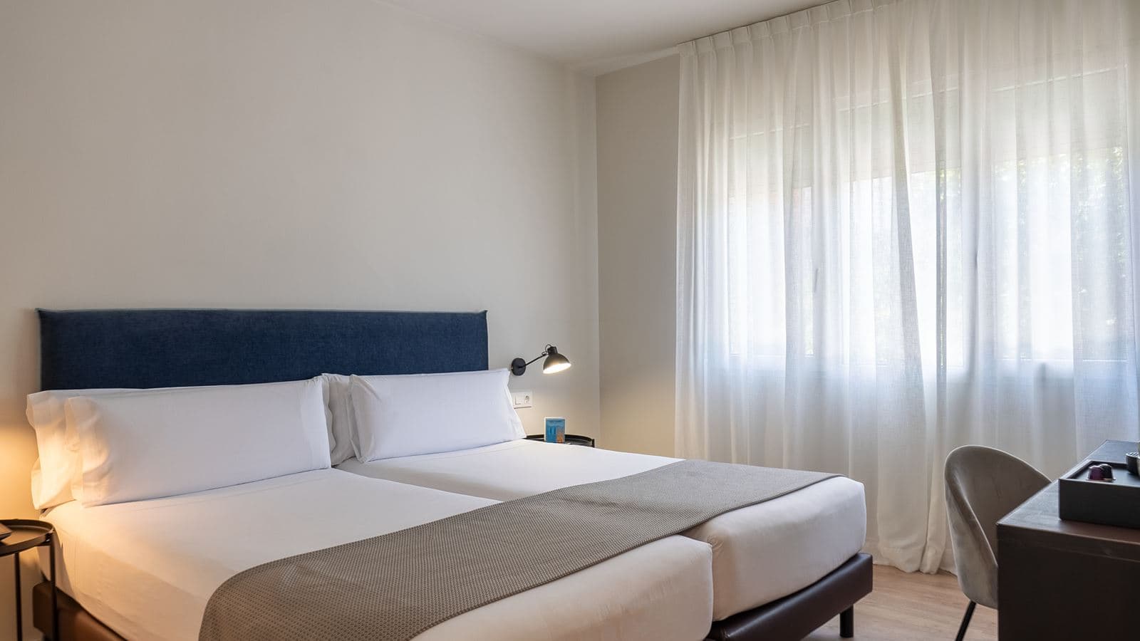 rooms-double-room