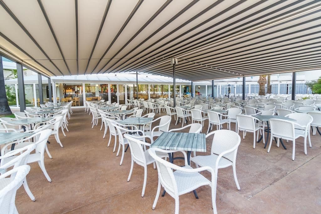 restaurants-restaurants
