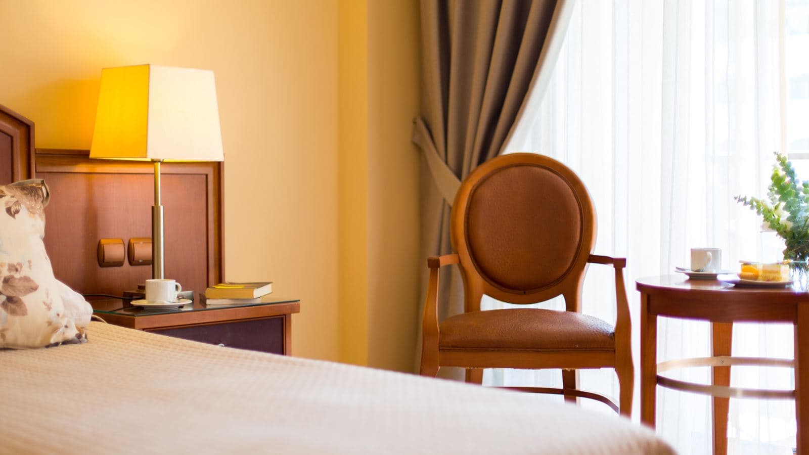 rooms-single-room