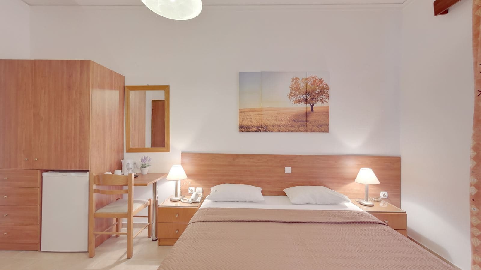 rooms-single-room