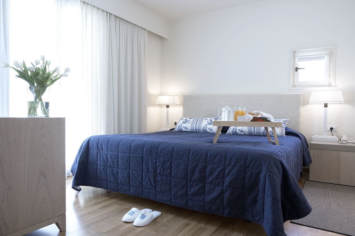 rooms-deluxe-suite
