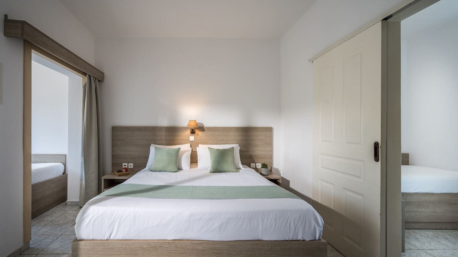 rooms-family-room
