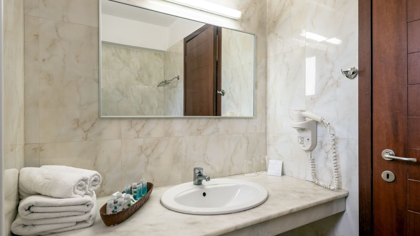rooms-junior-suite