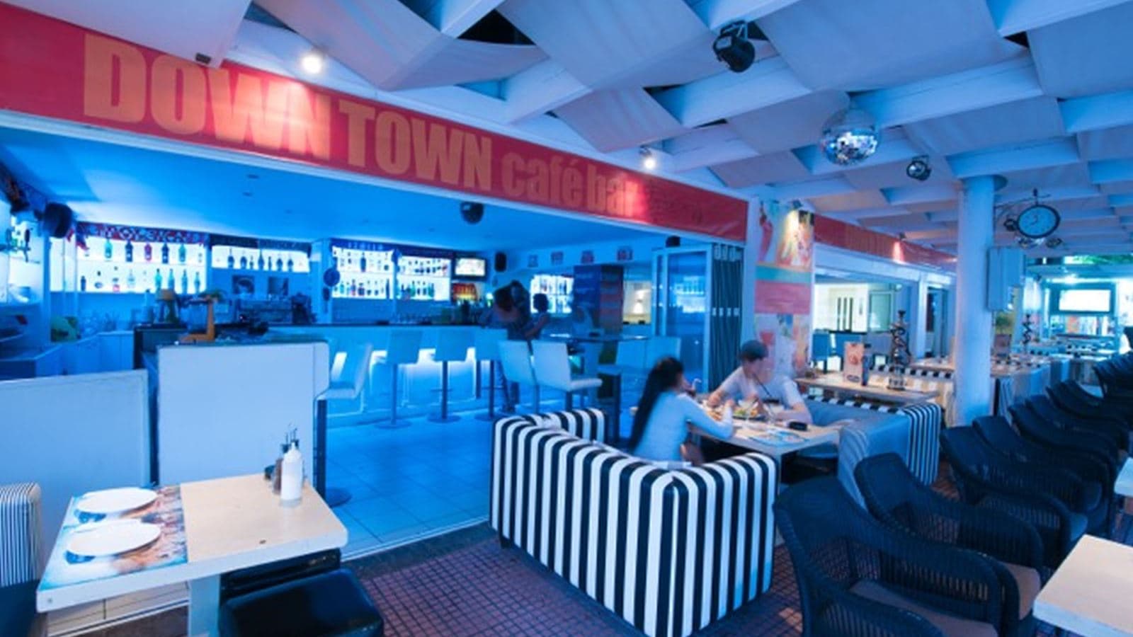 restaurants-