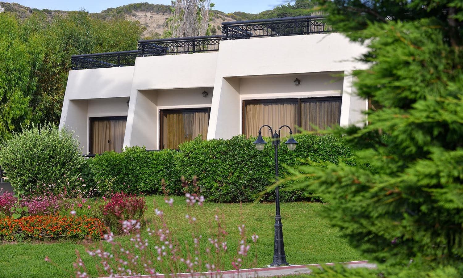 general-bungalow