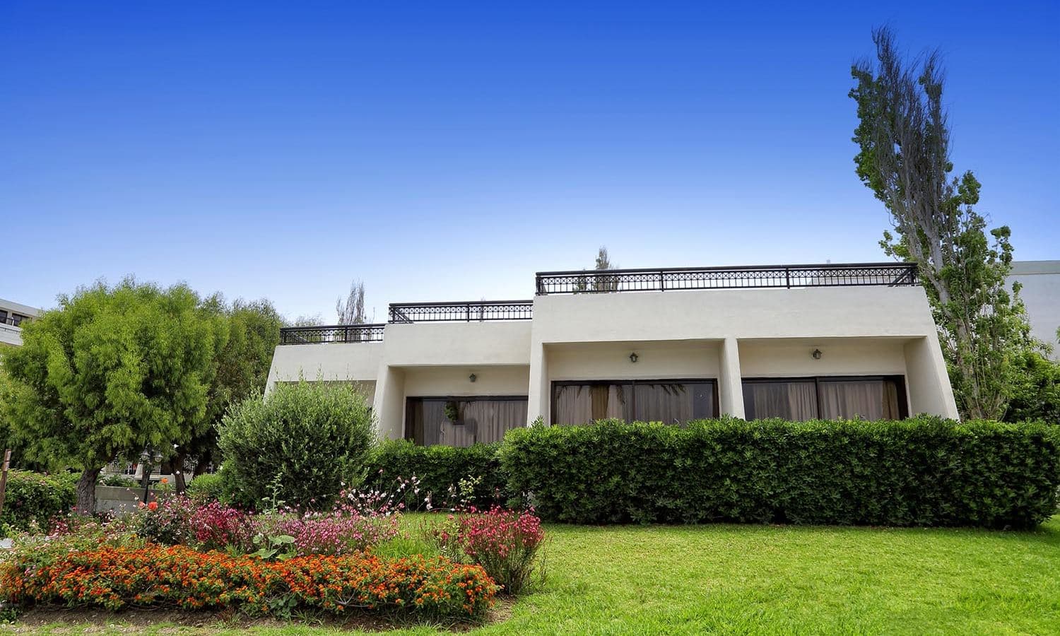 general-bungalow