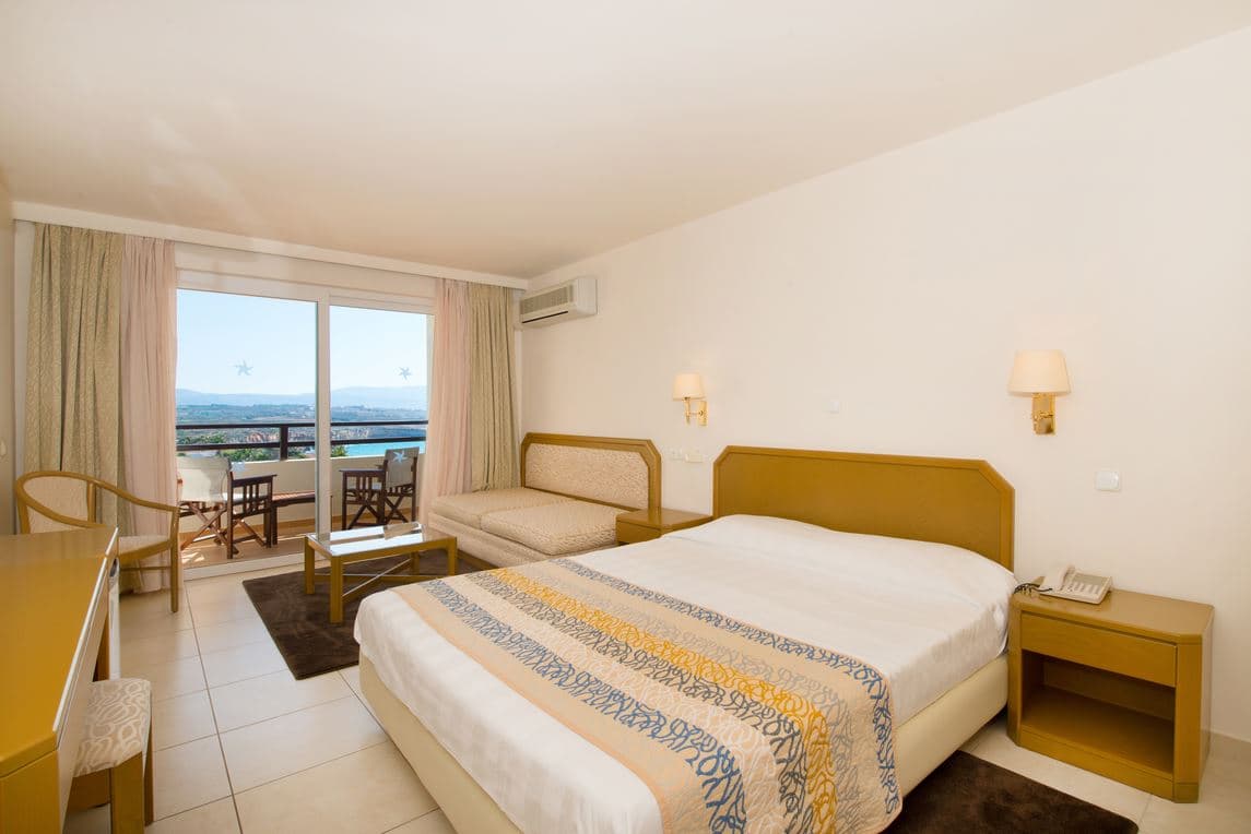 rooms-room-double-sea-view