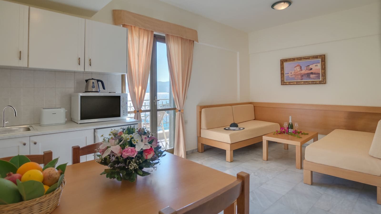 rooms-1-bedroom-apartment-sea-view