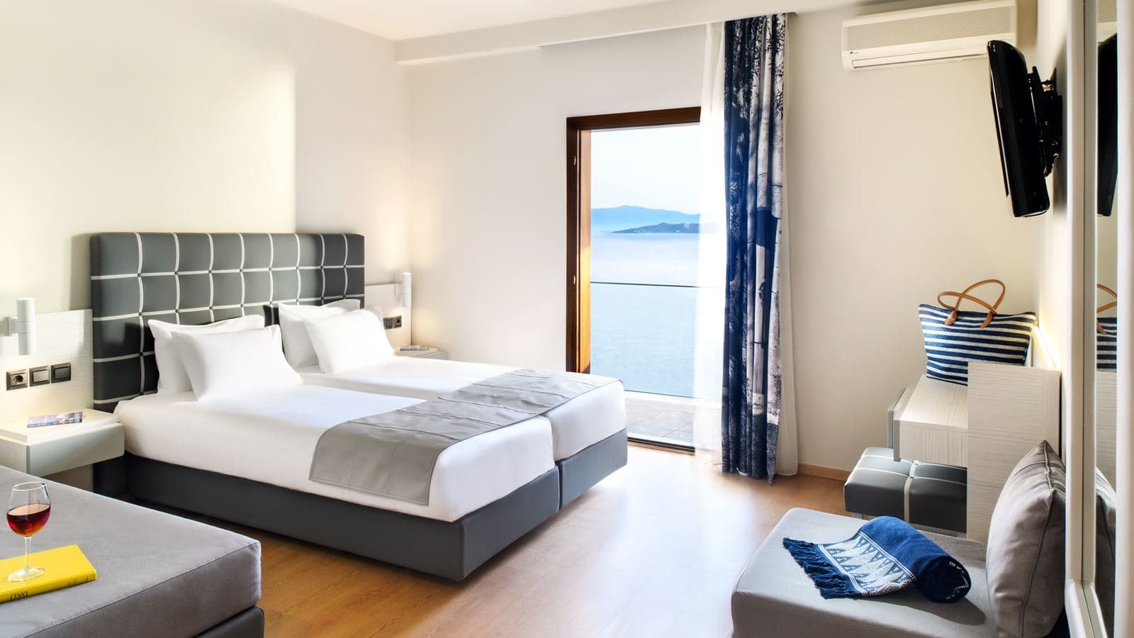 rooms-room-double-garden-view