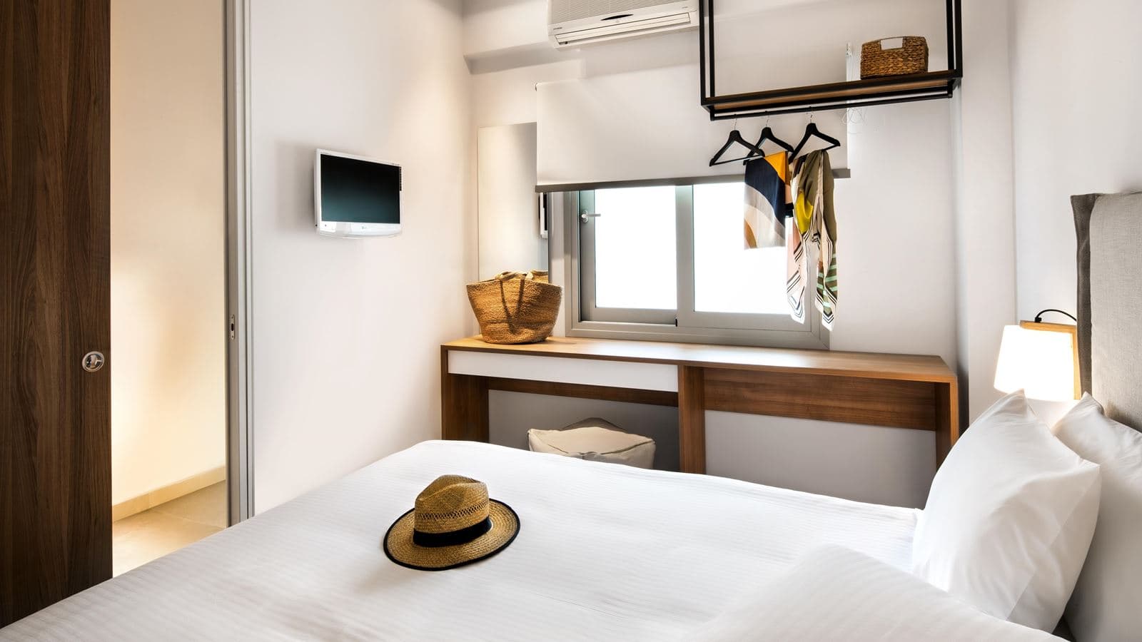 rooms-executive-suite-sea-view